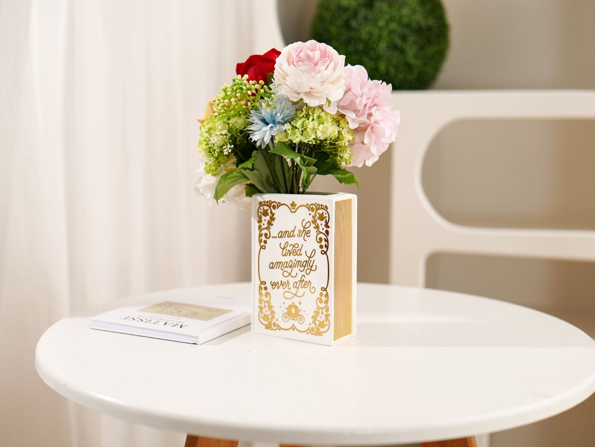 Literary Book Vase - Creative Ceramic Planter & Desk Organizer(Golden Book)-0