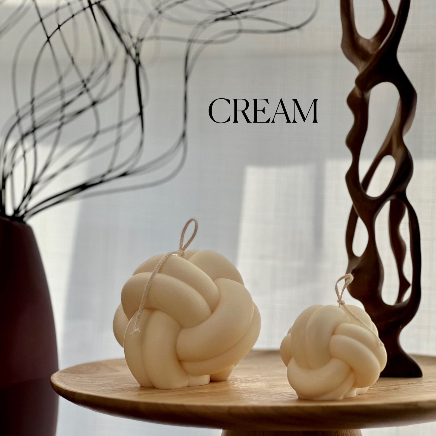 Minimalist Knot Pillar Candle