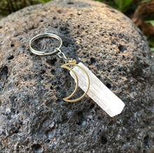 Load image into Gallery viewer, Selenite Aura Clearing Keychain
